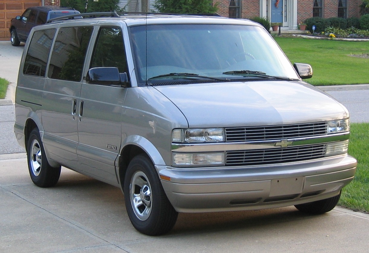 Chevrolet Astro 2002 foto - 1