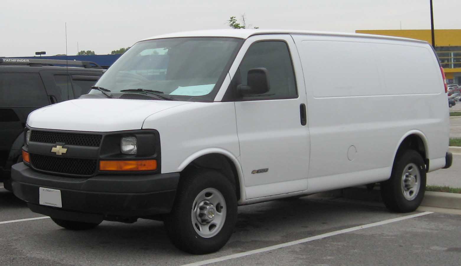 Chevrolet Express 2001 foto - 1