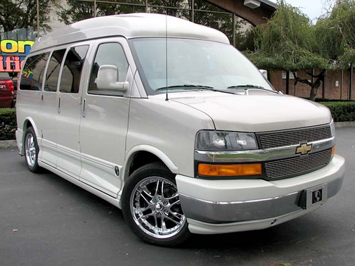 Chevrolet Express 2003 foto - 4