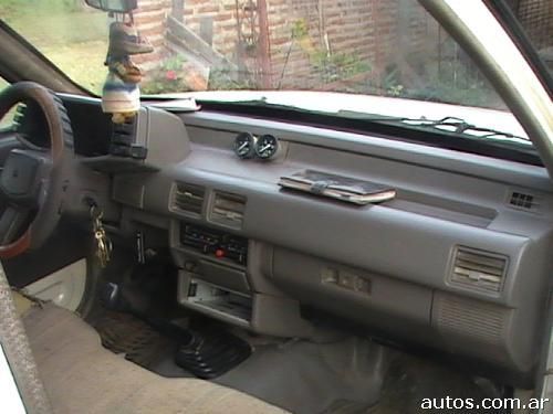 Chevrolet LUV 1992 foto - 1