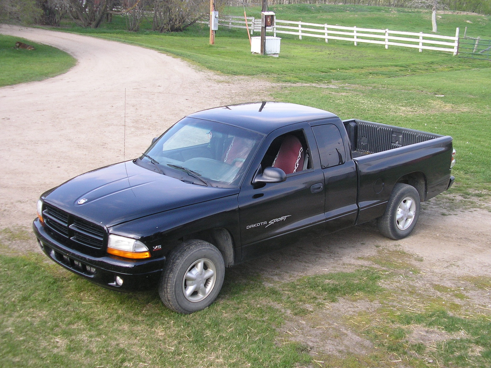 Dodge for sale, i have a 1998 dodge dakota 4x4 lifted it has a rancho lift ...