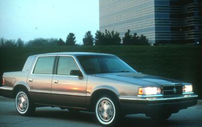 Dodge Dynasty 1989 foto - 1