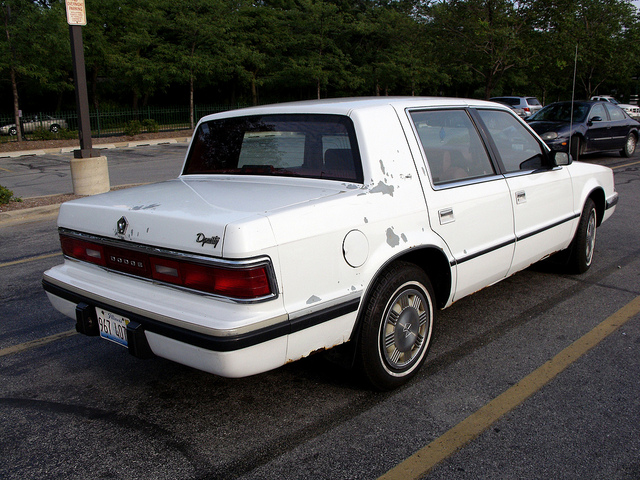 Dodge Dynasty 1989 foto - 4
