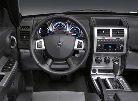 Dodge Nitro 2011 foto - 1