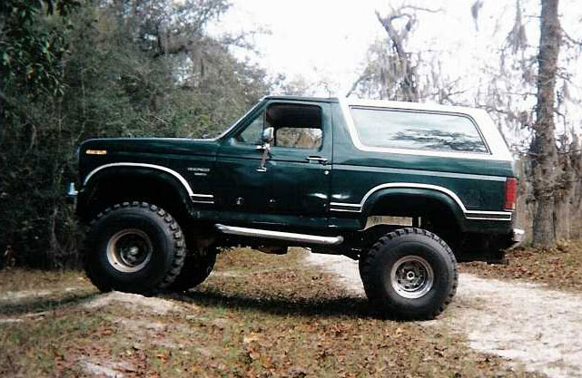 Ford Bronco 1988 foto - 4
