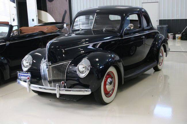 Ford Coupe 1940 foto - 1