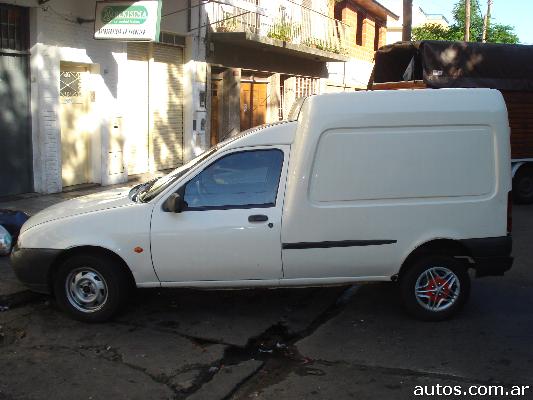Ford Courier 1999 foto - 1