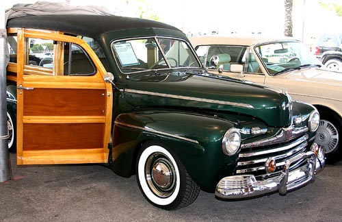 Ford Deluxe 1946 foto - 5