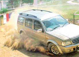 Ford Endeavour 2004 foto - 2