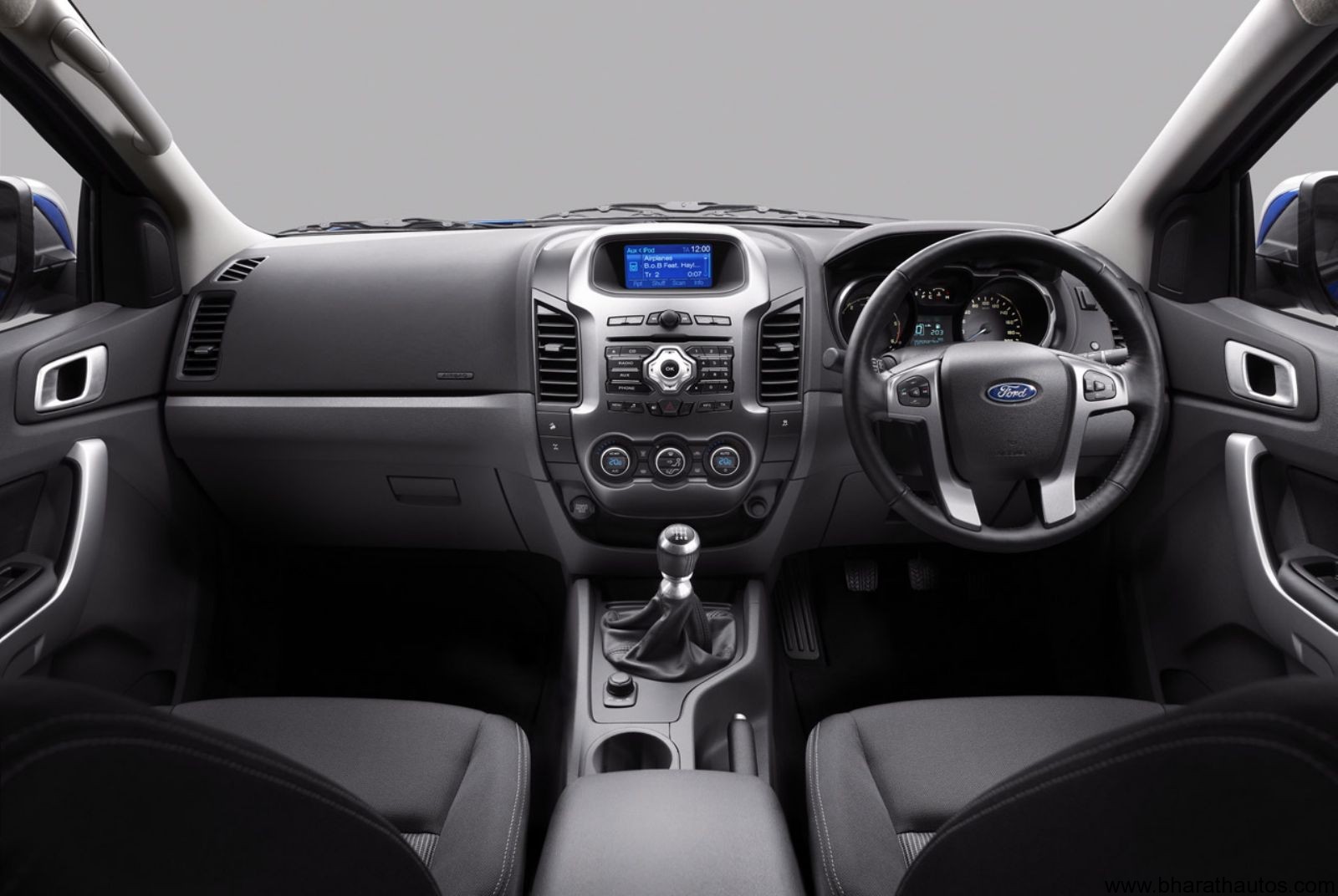 Ford Endeavour 2011 foto - 3