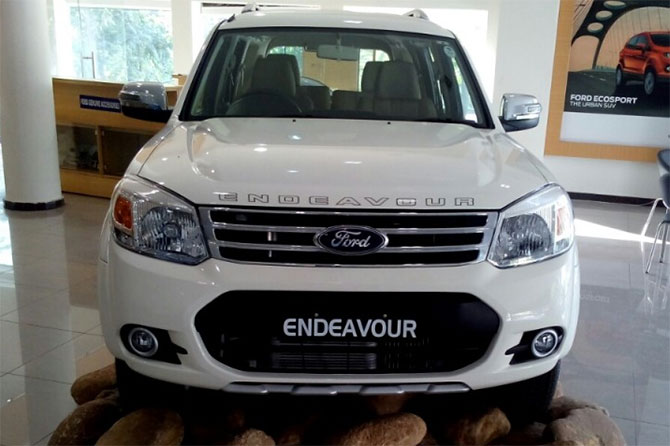 Ford Endeavour 2014 foto - 2
