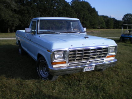 Ford F-100 1976 foto - 4