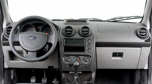 Ford Fiesta 2004 foto - 5