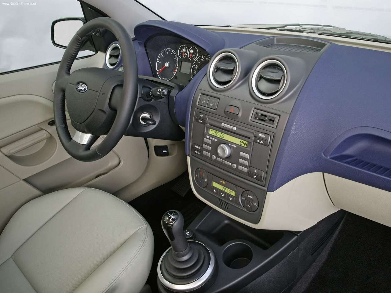 Ford Fiesta 2006 foto - 2