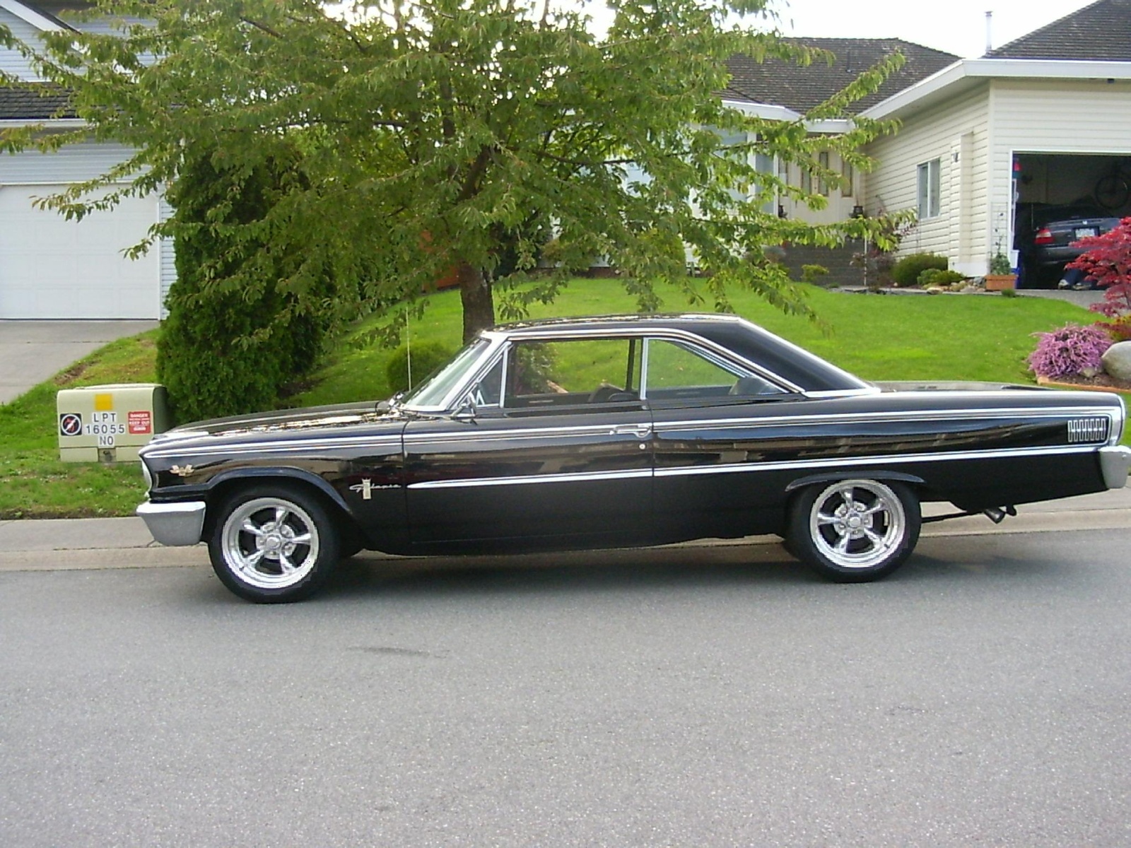 Ford Galaxy 1963 foto - 1