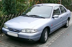 Ford Mondeo 1993 foto - 1