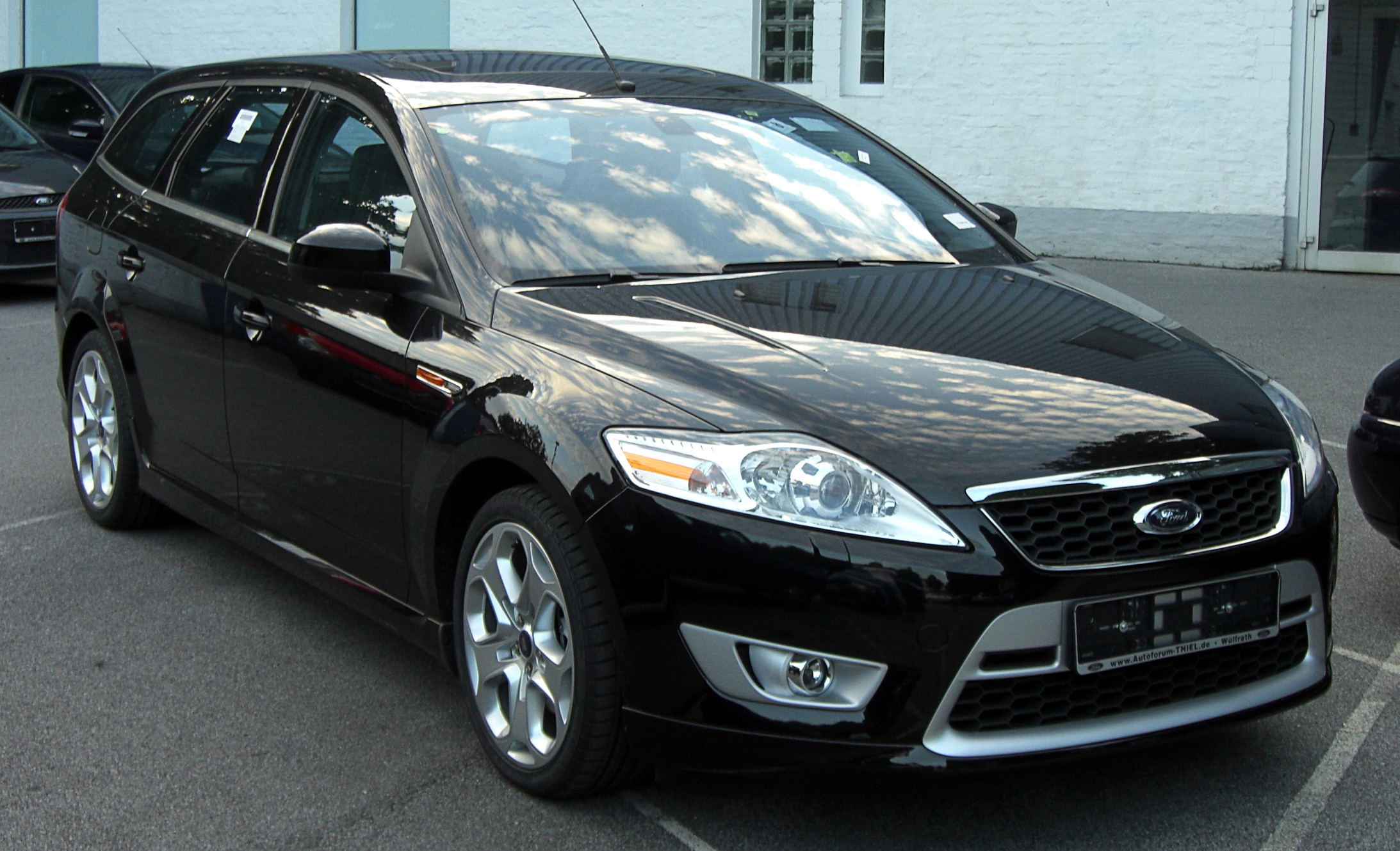 Ford Mondeo 2004 foto - 2