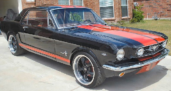 Ford Mustang 1966 foto - 2