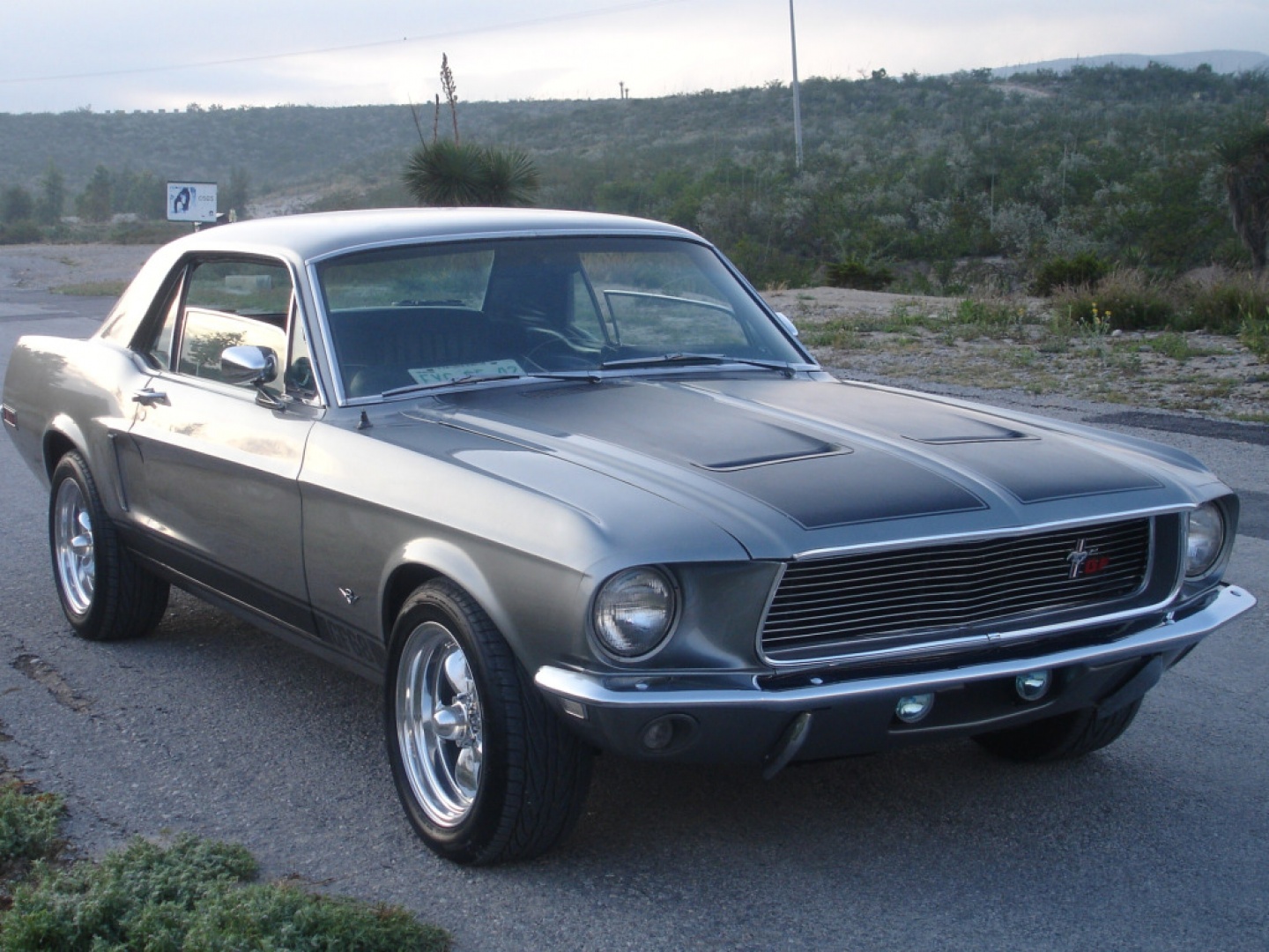 Ford Mustang 1968 foto - 1