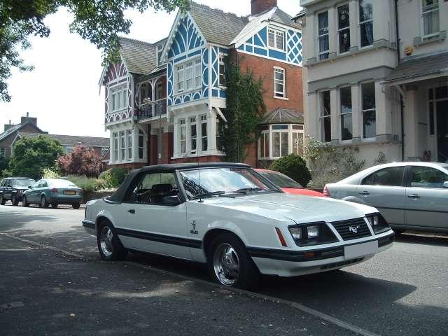 Ford Mustang 1983 foto - 5