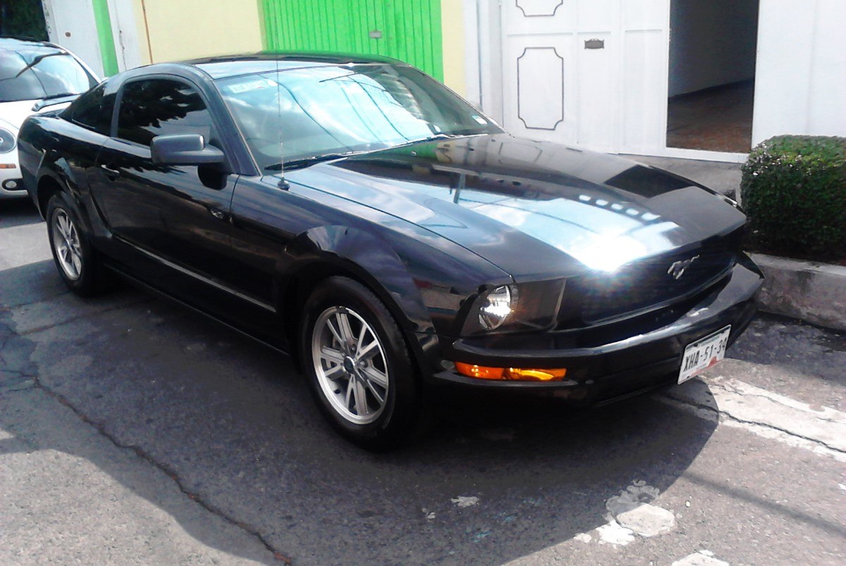 Ford Mustang 1984 foto - 4
