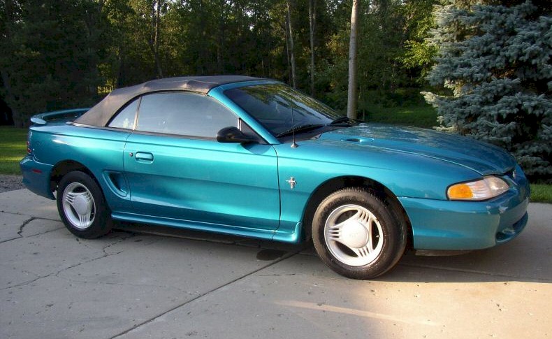Ford Mustang 1995 foto - 2