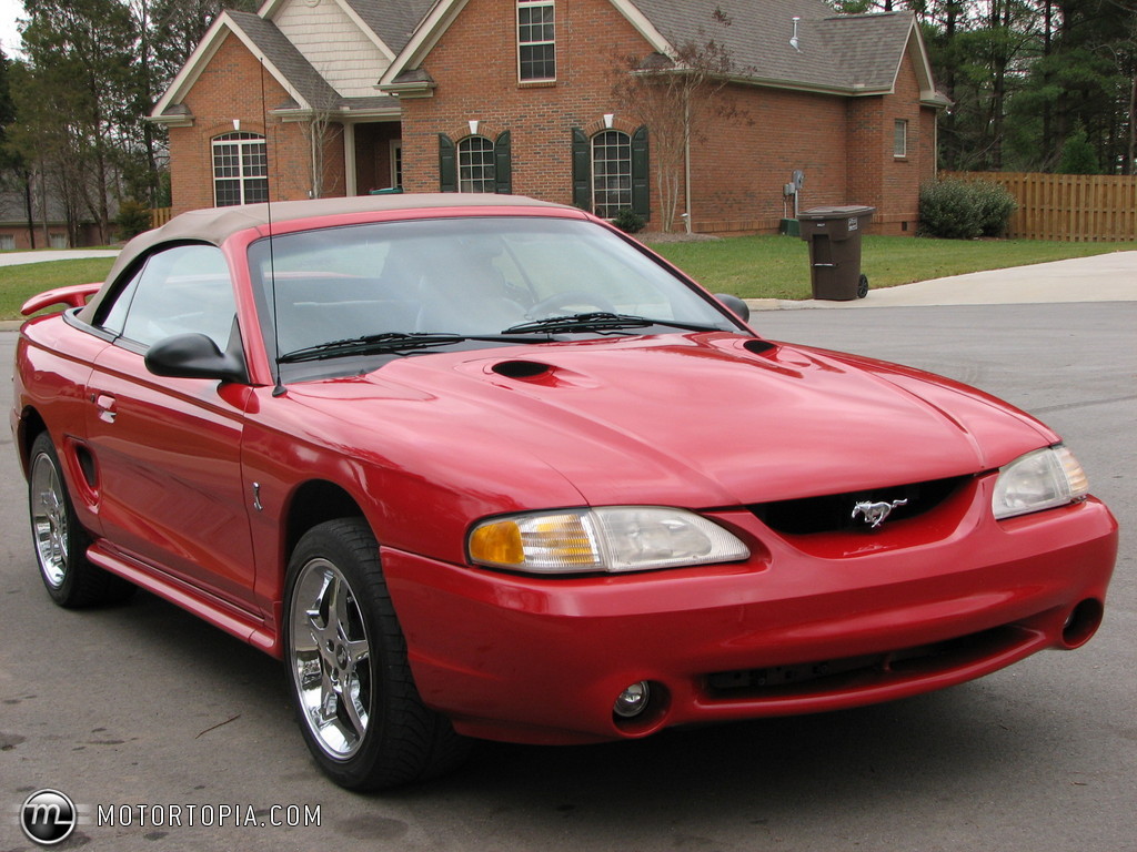 Ford Mustang 1997 foto - 3