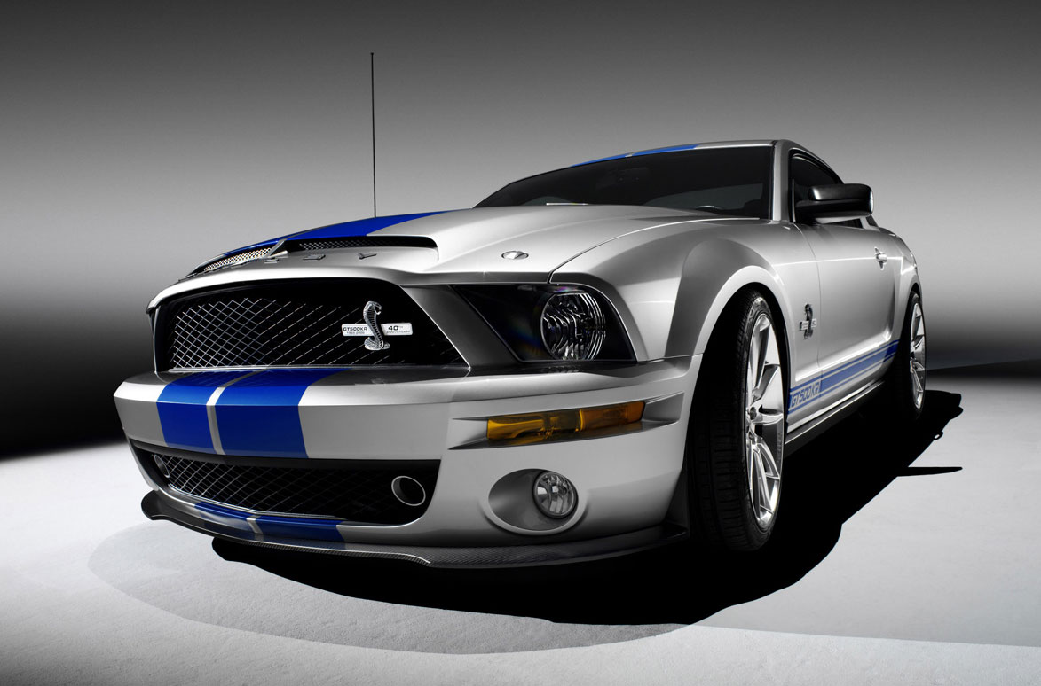 Ford Mustang 2004 foto - 1