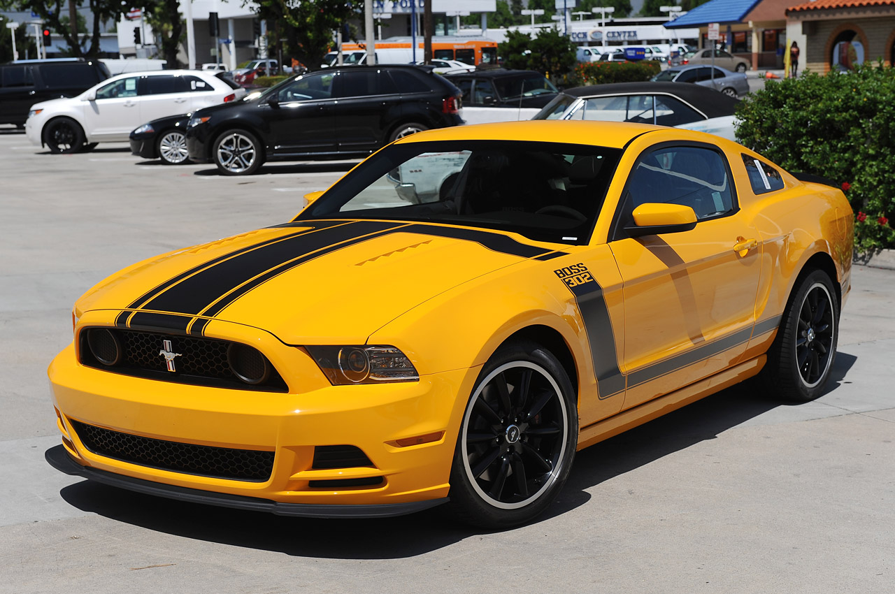 Ford Mustang 2014 foto - 2