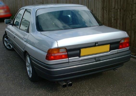 Ford Orion 1993 foto - 1