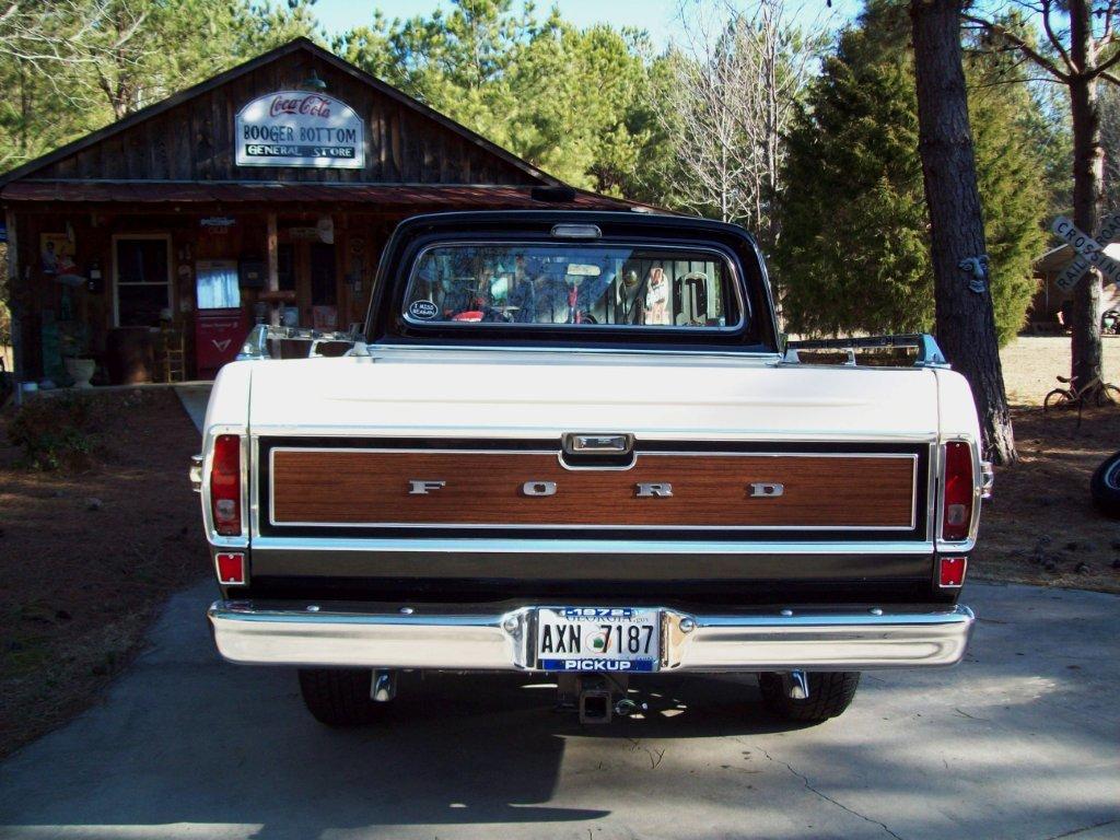 Ford Pickup 1967 foto - 1