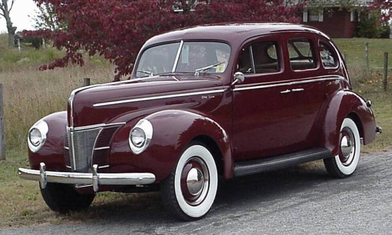 Ford Sedan 1940 foto - 1