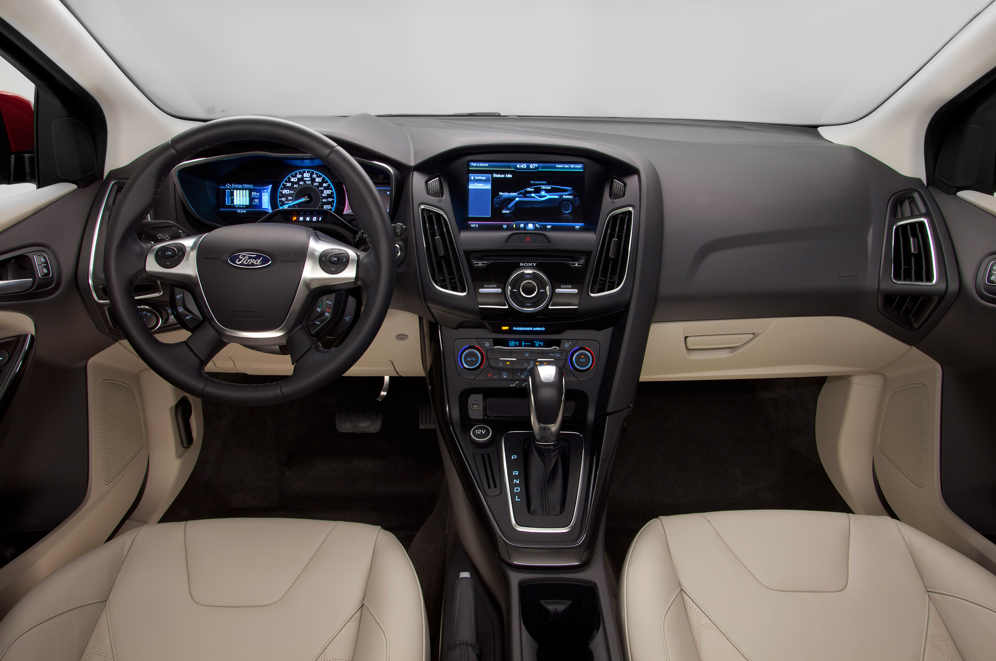 Ford Sedan 2015 foto - 4
