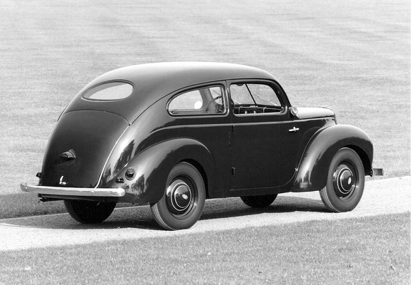 Ford Taunus 1939 foto - 3