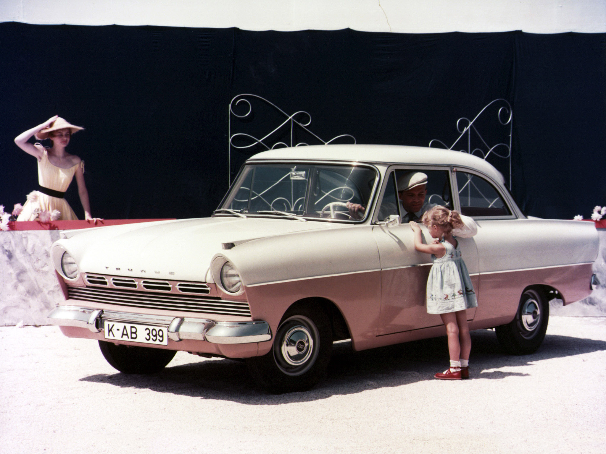 Ford Taunus 1957 foto - 2