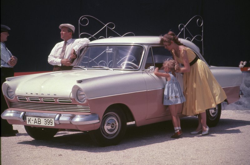 Ford Taunus 1957 foto - 3