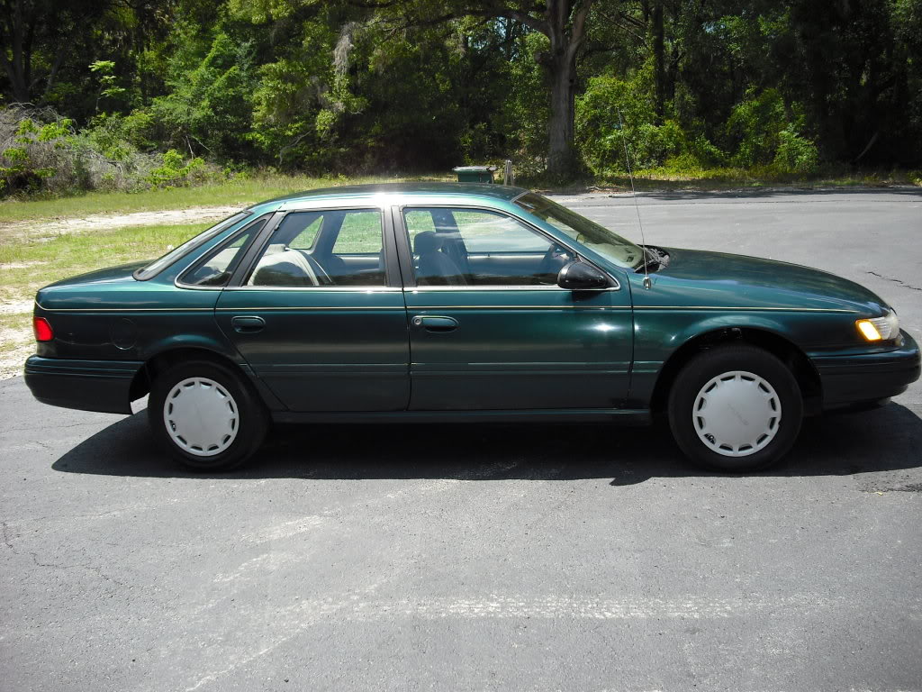 Ford Taurus 1993 foto - 3