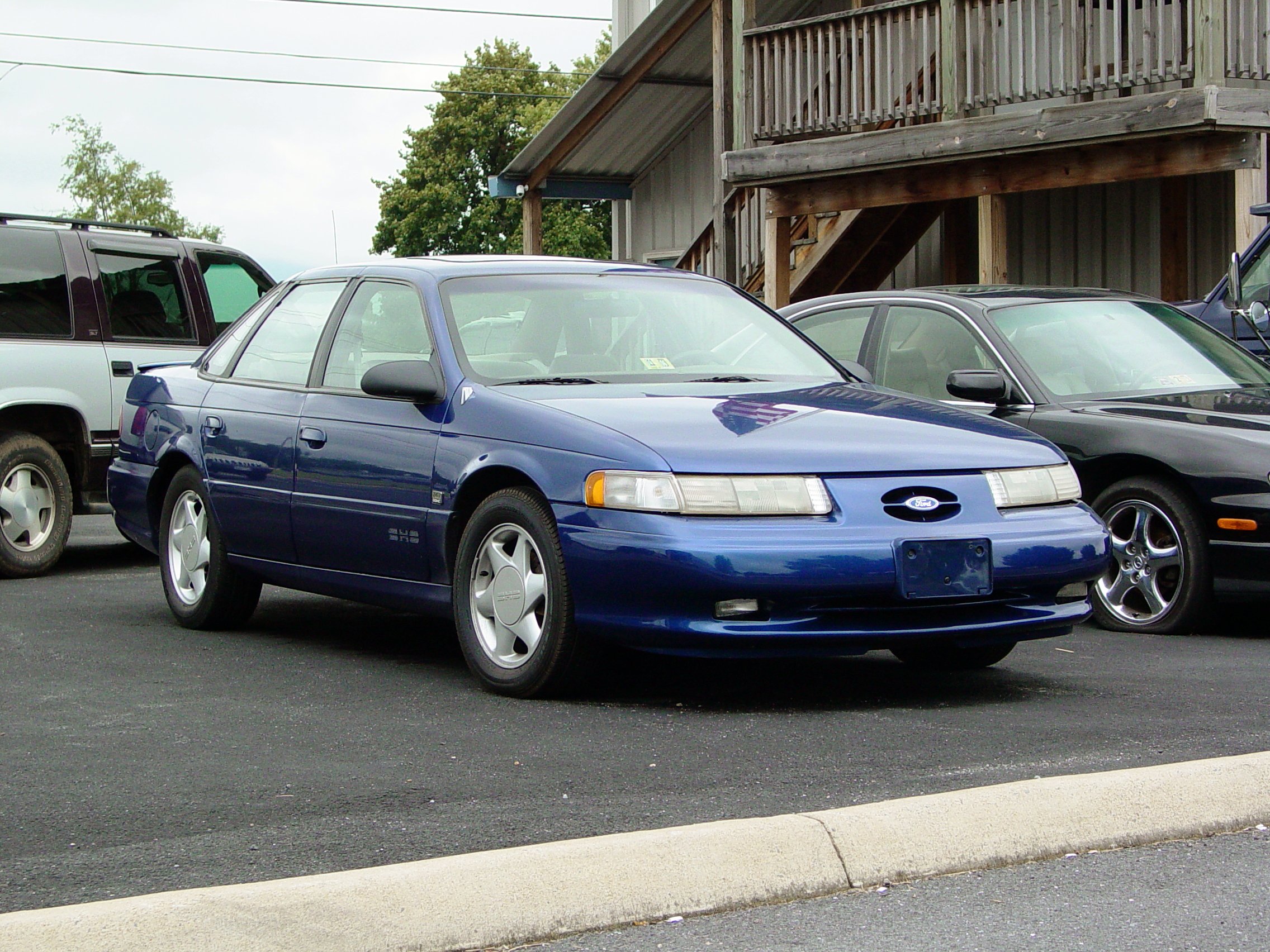 Ford Taurus 2004 foto - 3