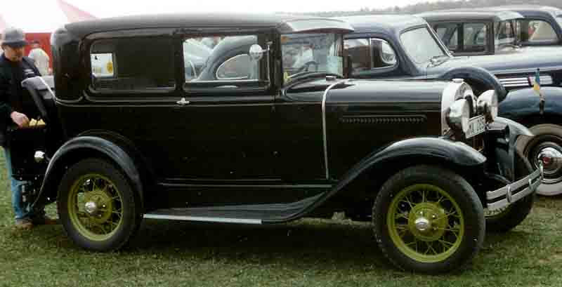 Ford Tudor 1930 foto - 1