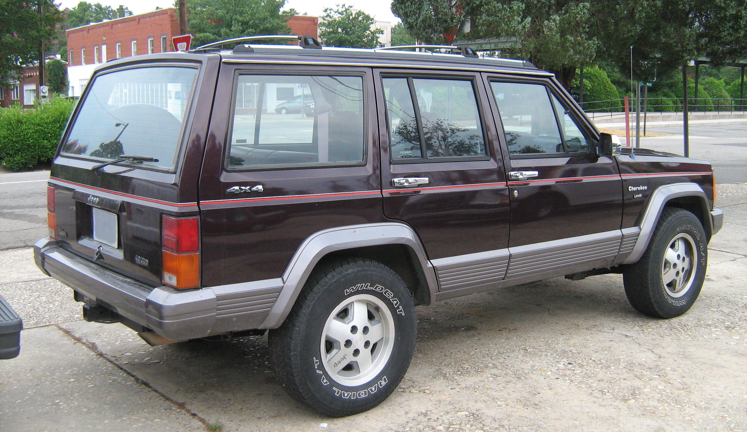 Jeep Cherokee 1992 foto - 1