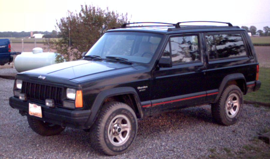 Jeep Cherokee 1996 foto - 1