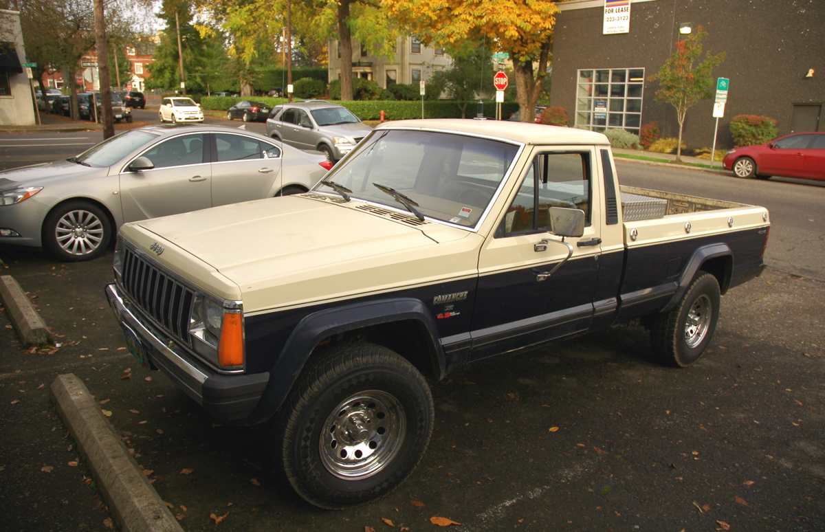 Jeep Comanche 1986 foto - 1