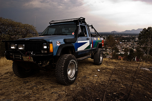 Jeep Comanche 2015 foto - 1